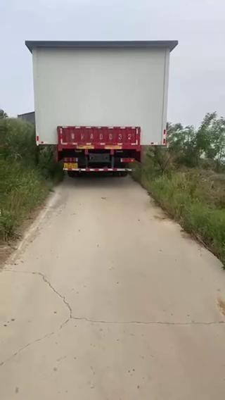 隨車吊搬運板房